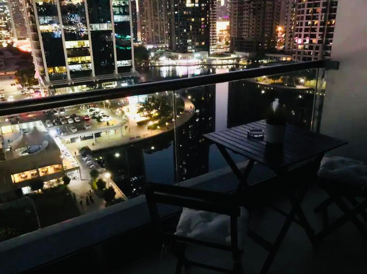 Luxury Modern Studio In Jlt With Amazing View & Rooftop Pool - Sleeps 3 Dubaj Zewnętrze zdjęcie